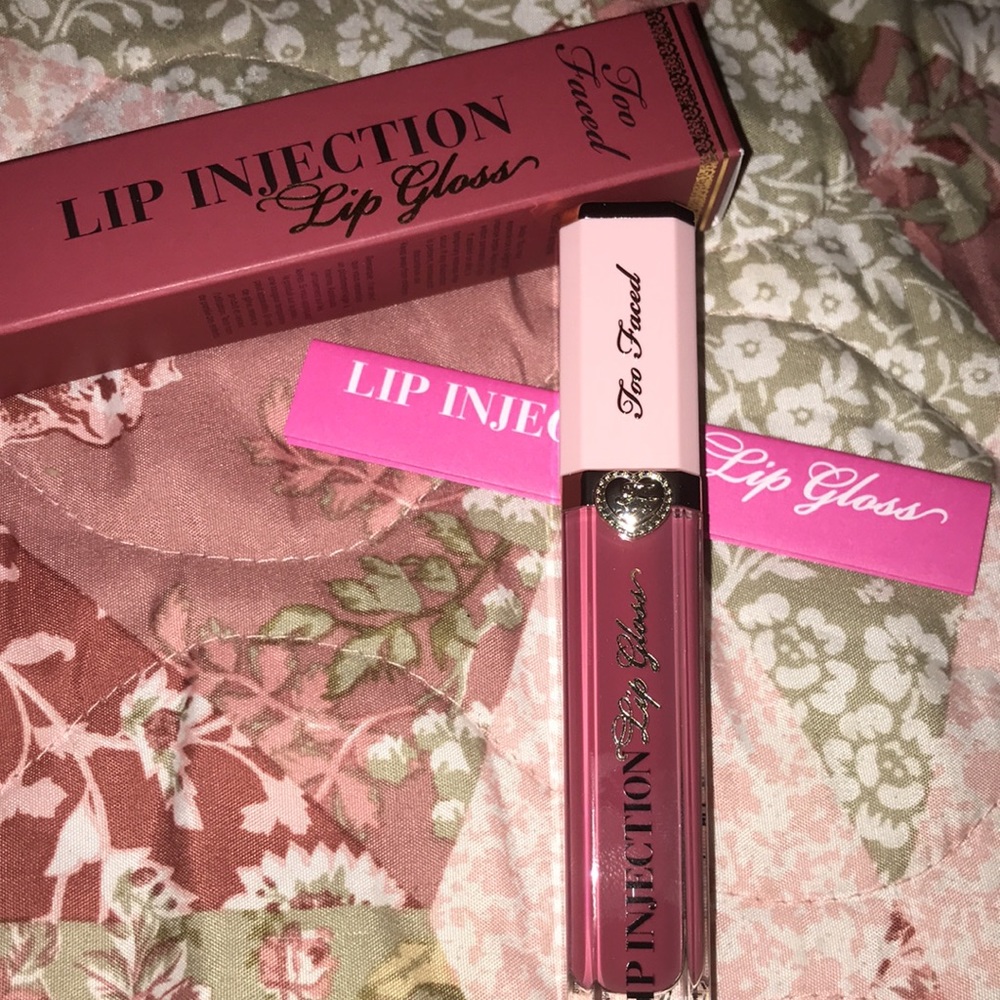 Too Faced Lip Injection lip gloss - Picture 5 of 6